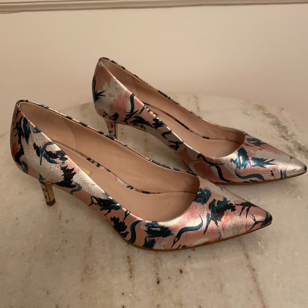 Louise Et Cie Lo-Jordyna Metallic Pumps.